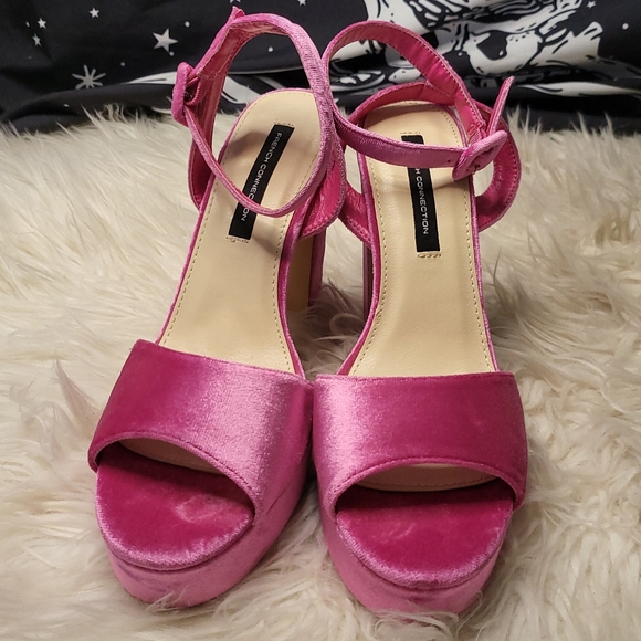 Pink Velour Chunky Heels with Ankle Strap - Picture 1 of 5